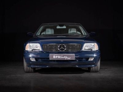 Blau Gebraucht 1998 Mercedes SL320 Cabrio | € 95.000