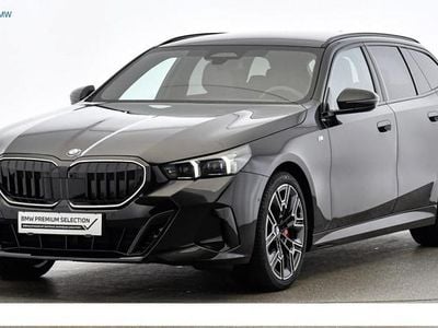 Saphirschwarz Gebraucht 2025 BMW 540 Shadowline Kombi | € 86.490