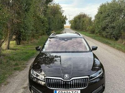 Gebraucht Skoda Superb Style 200 PS (147 kW) 2021 Kombi