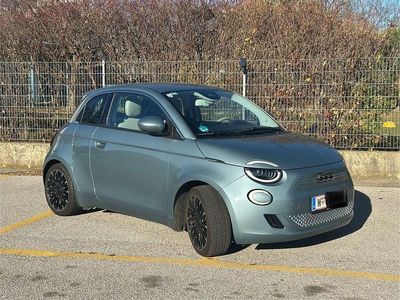 Blau Gebraucht 2021 Fiat 500e La Prima Limousine | € 22.450
