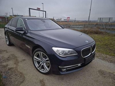Gebraucht BMW 730 258 PS (189 kW) 2012 Blau Limousine