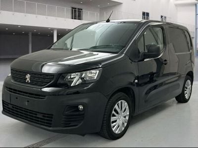 Gebraucht Peugeot Partner Premium 102 PS (75 kW) 2019 Van / Kleinbus