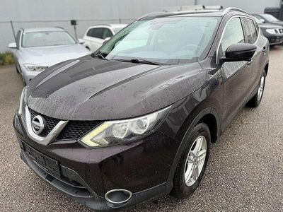 Schwarz Gebraucht 2015 Nissan Qashqai Tekna SUV | € 8.999 (Superpreis)