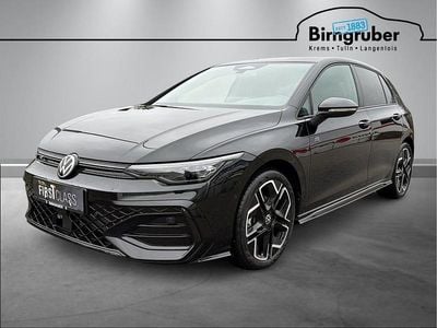 Neu VW Golf VIII Sport 115 PS (84 kW) 2026 Schwarz  metallic