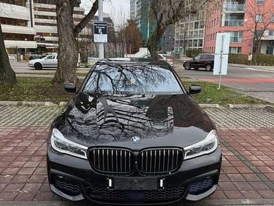 Gebraucht 2017 BMW 750 M Sport Limousine | € 31.000