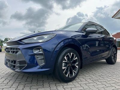 Blau Neu 2025 Cupra Terramar SUV | € 45.805 (Etwas zu teuer)