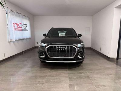 Schwarz Gebraucht 2021 Audi Q3 Advanced SUV | € 32.500 (Etwas zu teuer)