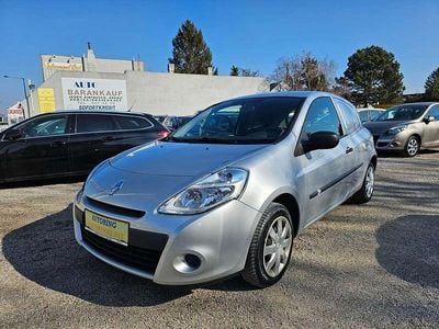 Silber Gebraucht 2013 Renault Clio Van | € 5.990 (Fairer Preis)