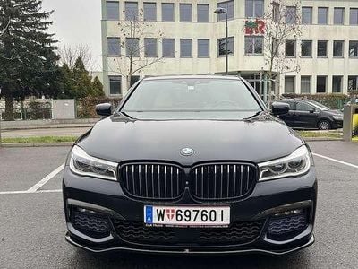 Gebraucht BMW 740L M Performance 326 PS (239 kW) 2017 Blau Limousine