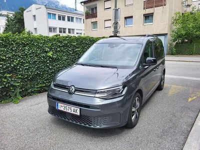 Grau Gebraucht 2021 VW Caddy Life Van / Kleinbus | € 29.000 (Fairer Preis)
