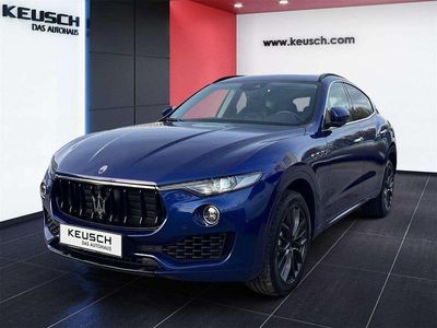 Blau Gebraucht 2018 Maserati Levante SUV | € 63.880