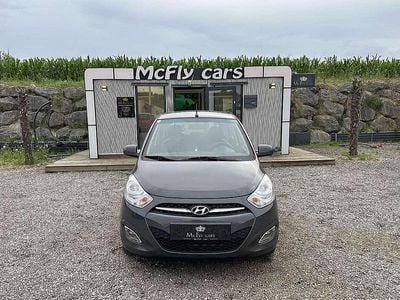 Gebraucht Hyundai i10 Life 69 PS (50 kW) 2012 Grau Kleinwagen