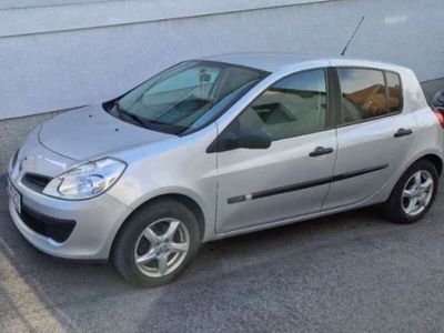 gebraucht Renault Clio Authentique 15 dCi