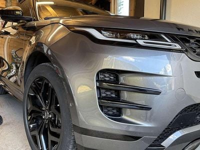 Grau Gebraucht 2019 Land Rover Range Rover evoque SE Dynamic SUV | € 32.800 (Teuer)