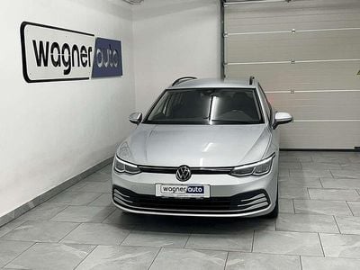 Gebraucht VW Golf VIII Life 116 PS (85 kW) 2023 Silber Kombi