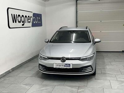 Silber Gebraucht 2023 VW Golf VIII Life Kombi | € 27.900 (Etwas zu teuer)