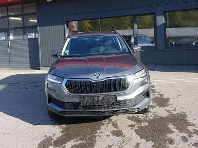 Grau Gebraucht 2022 Skoda Karoq Ambition SUV | € 29.990 (Fairer Preis)
