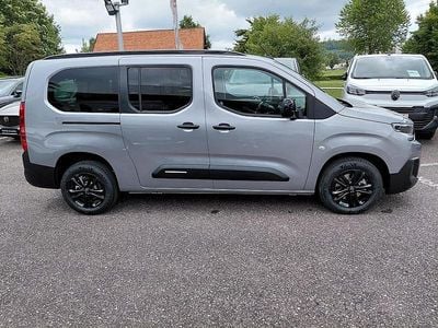 Grau Gebraucht 2025 Citroën Berlingo Van / Kleinbus | € 32.990