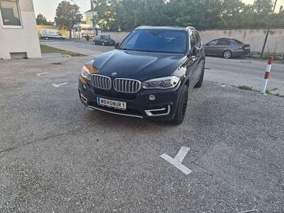 Schwarz Gebraucht 2017 BMW X5 SUV | € 31.500 (Fairer Preis)