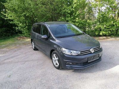 gebraucht VW Touran Comfortline 16 SCR TDI