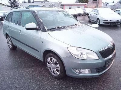 Grün Gebraucht 2012 Skoda Fabia Elegance Kombi | € 6.280 (Fairer Preis)