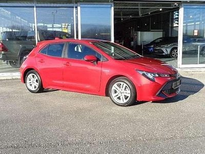Rot Gebraucht 2020 Toyota Corolla Active Limousine | € 19.990 (Fairer Preis)