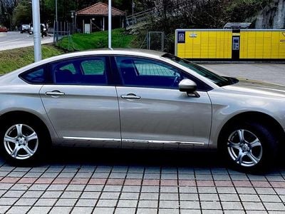 Gold Gebraucht 2008 Citroën C5 Exclusive Limousine | € 5.990 (Etwas zu teuer)