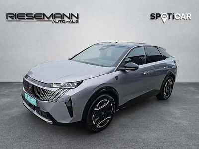 Grau Gebraucht 2024 Peugeot e-3008 GT SUV | € 39.750 (Fairer Preis)