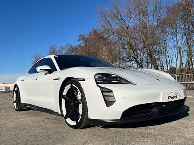 Weiß Gebraucht 2022 Porsche Taycan Performance Package Kleinwagen | € 64.980
