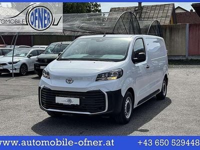 Weiß Neu 2025 Toyota Proace Van / Kleinbus | € 26.990 (Fairer Preis)