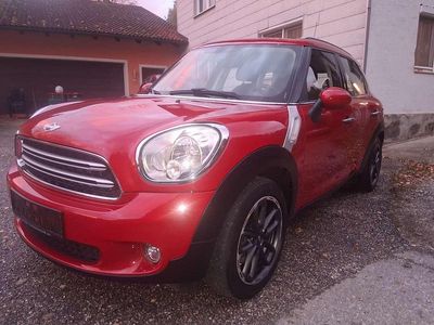 Rot Gebraucht 2014 Mini Cooper Countryman SUV | € 9.990
