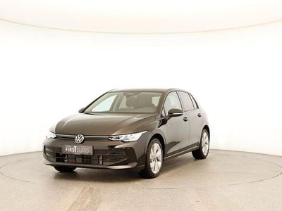 Neu VW Golf VIII 115 PS (84 kW) 2026 Schwarz  metallic