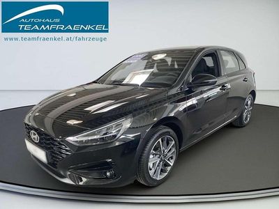 Gebraucht Hyundai i30 GO! 100 PS (73 kW) 2024 Schwarz Limousine
