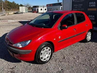 Rot Gebraucht 2008 Peugeot 206 Limousine | € 2.990