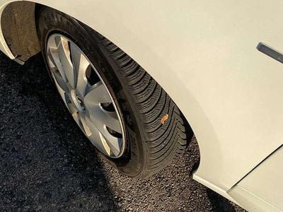 Weiß Gebraucht 2012 Renault Scénic Bose Edition Van / Kleinbus | € 4.400 (Fairer Preis)