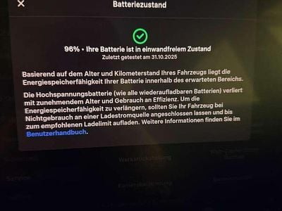 Grau Gebraucht 2021 Tesla Model 3 Long Range AWD Limousine | € 29.000 (Fairer Preis)