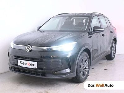 Schwarz metallic Neu 2025 VW Tiguan SUV | € 36.950 (Guter Preis)