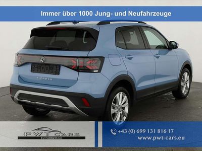 Blau Neu 2025 VW T-Cross Life SUV | € 30.283 (Guter Preis)