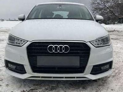 Gebraucht Audi A1 Sportback Admired 95 PS (69 kW) 2015 Weiß Kleinwagen