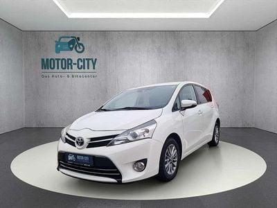 Weiß Gebraucht 2016 Toyota Verso Edition Van / Kleinbus | € 11.990 (Fairer Preis)