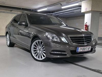 Gebraucht Mercedes E220 Avantgarde 170 PS (125 kW) 2012 Grau Limousine