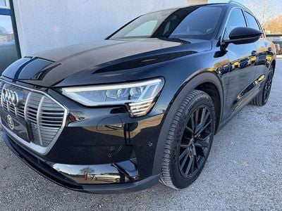 Schwarz Gebraucht 2021 Audi e-tron Basis SUV | € 29.900 (Teuer)