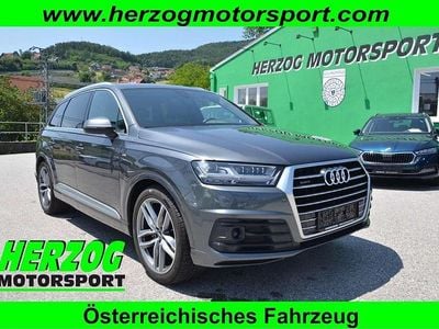 Grau Gebraucht 2020 Audi Q7 S-Line SUV | € 51.940 (Etwas zu teuer)