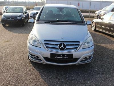 Gebraucht 2010 Mercedes 180 Limousine | € 4.590