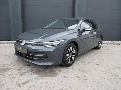 Gebraucht VW Golf VIII Life 150 PS (110 kW) 2024 Mittelgrau  metallic