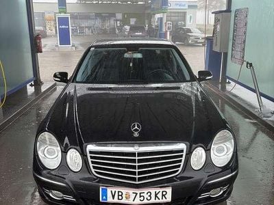 Schwarz Gebraucht 2008 Mercedes E280 Avantgarde Limousine | € 5.500 (Fairer Preis)