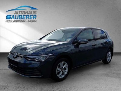 Gebraucht VW Golf VIII 116 PS (85 kW) 2024 Grau Limousine