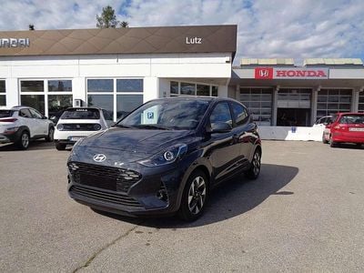 Grau Gebraucht 2024 Hyundai i10 Trend Kleinwagen | € 17.990 (Fairer Preis)