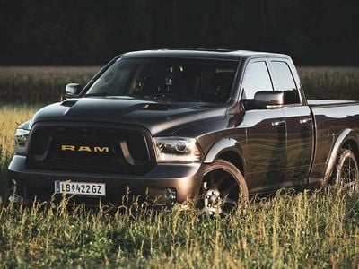 Blau Gebraucht 2014 Dodge Ram Abholung | € 42.700 (Teuer)