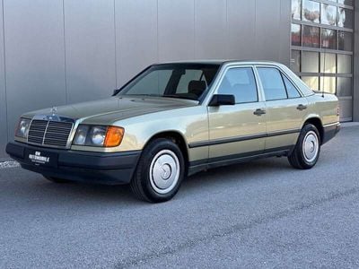 Mercedes E230